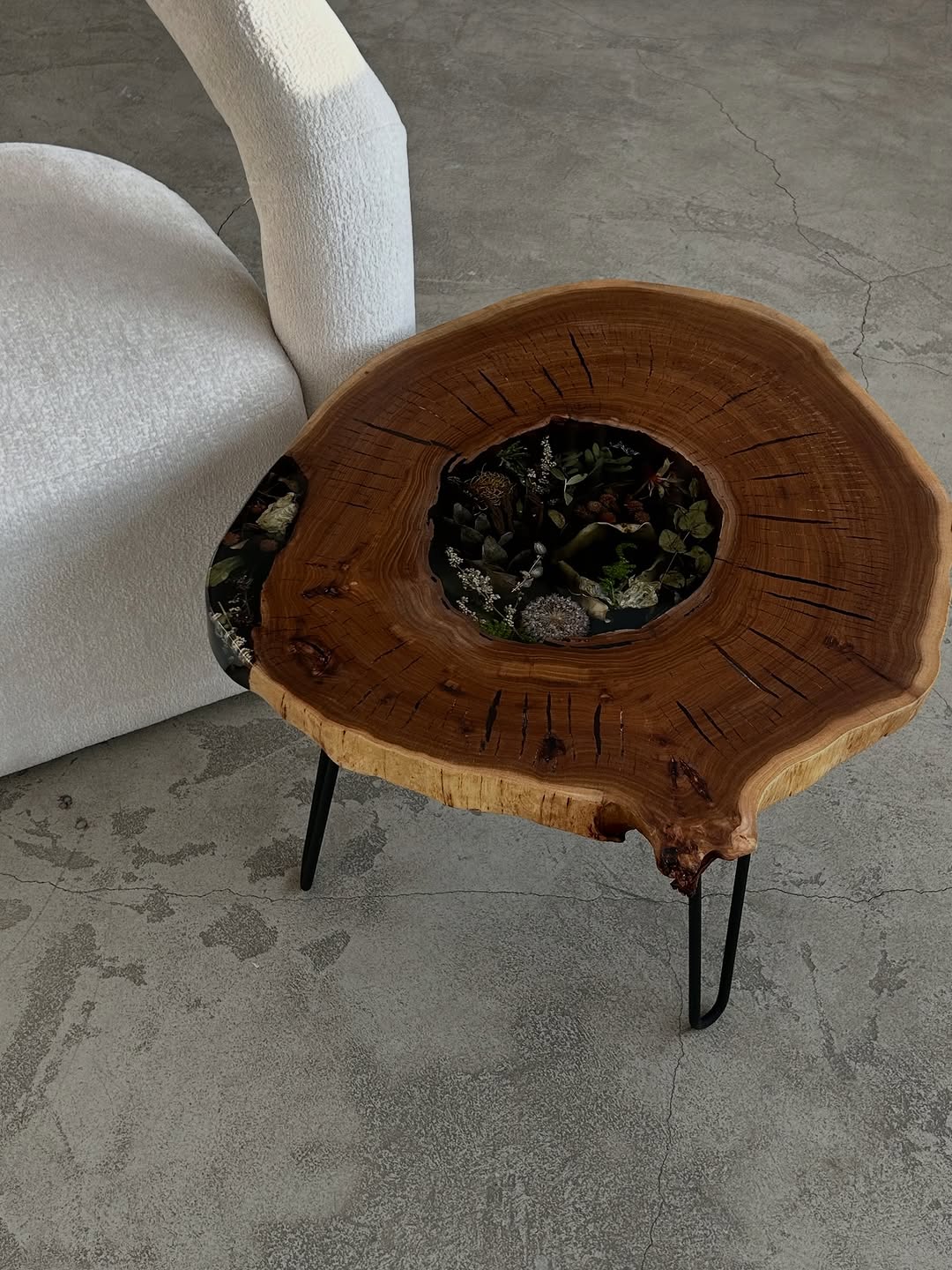 Консольный столик